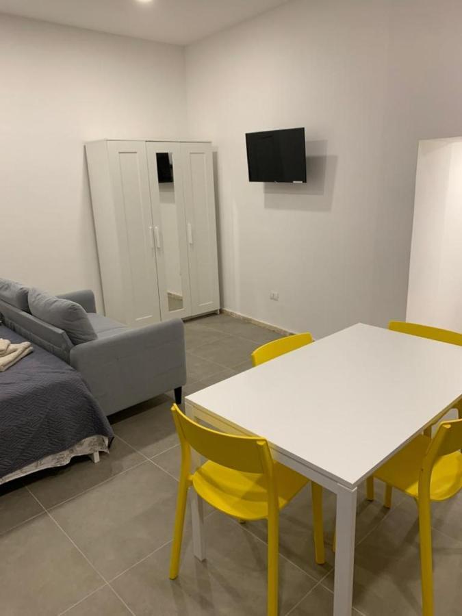 דירות מינטורנו Casa Dercia מראה חיצוני תמונה